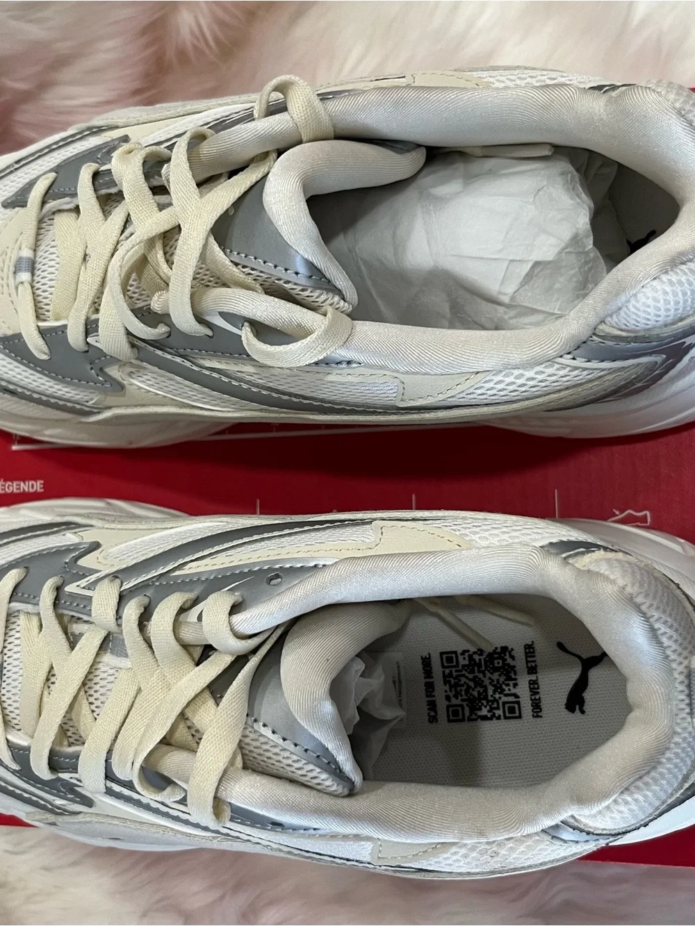 Puma‎ Morphic Retro Sneakers Warm White/Puma Silver Men’s Size 10